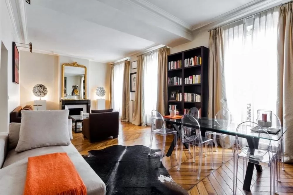 Paris Apartments Similar to That of Emily Cooper's in Netflix's 'Emily in Paris'