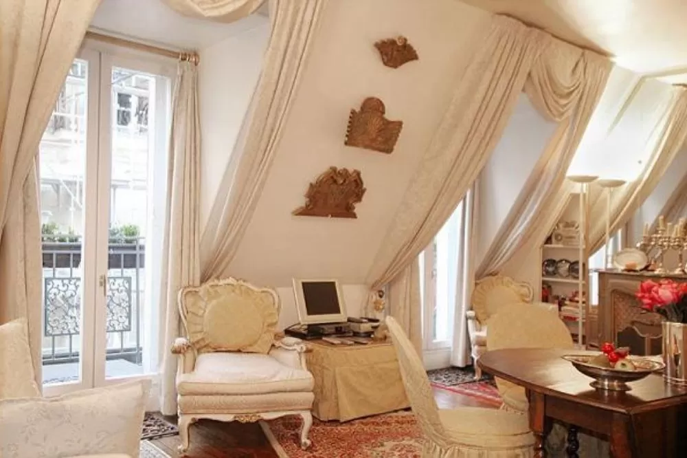 Paris Apartments Similar to That of Emily Cooper's in Netflix's 'Emily in Paris'