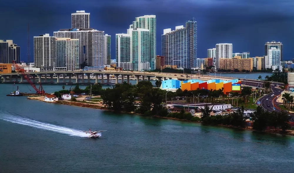 Moving to Miami: Your Relocation Guide