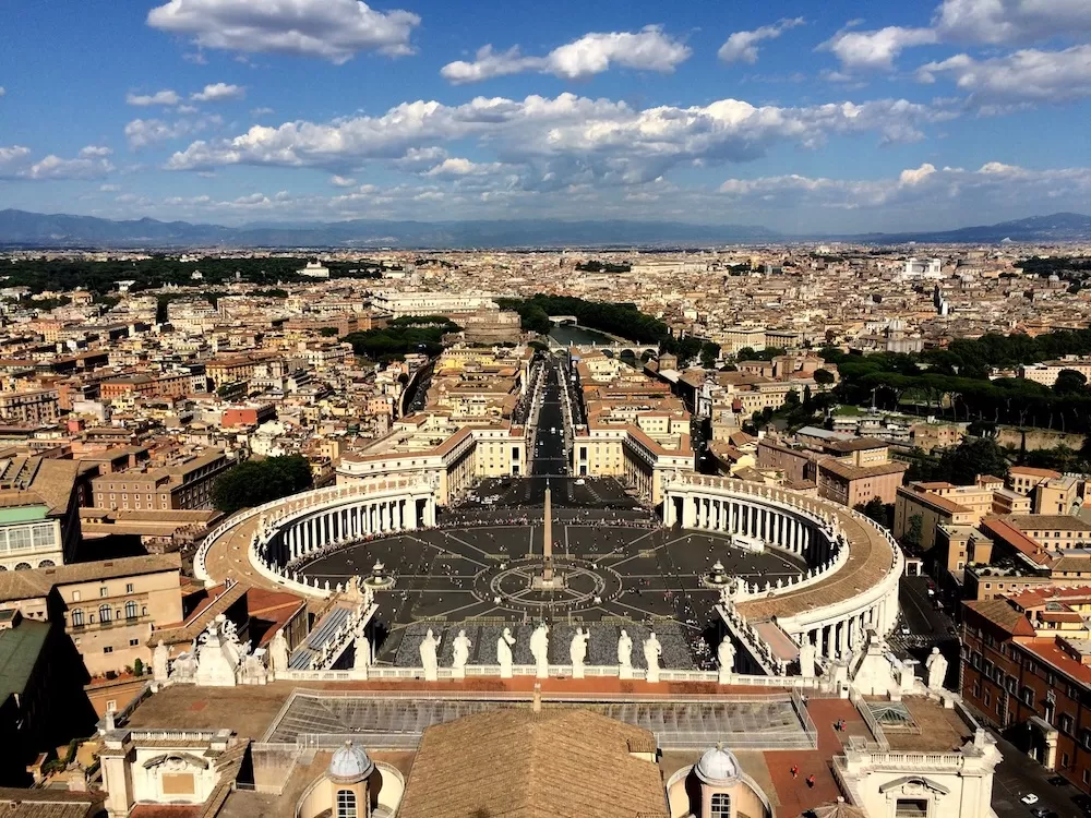 Moving to Rome: Your Relocation Guide
