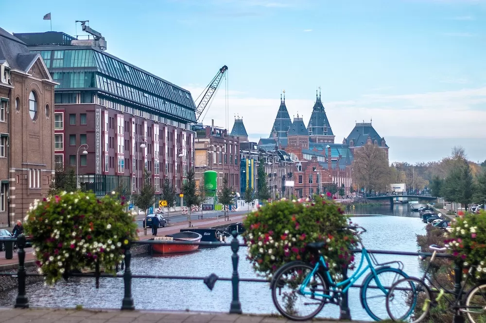 Moving to Amsterdam: Your Relocation Guide