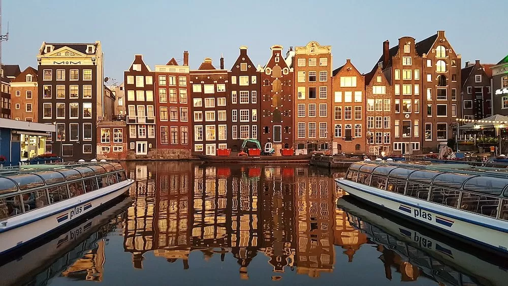 Moving to Amsterdam: Your Relocation Guide