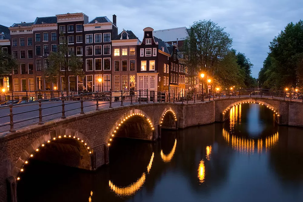 Moving to Amsterdam: Your Relocation Guide