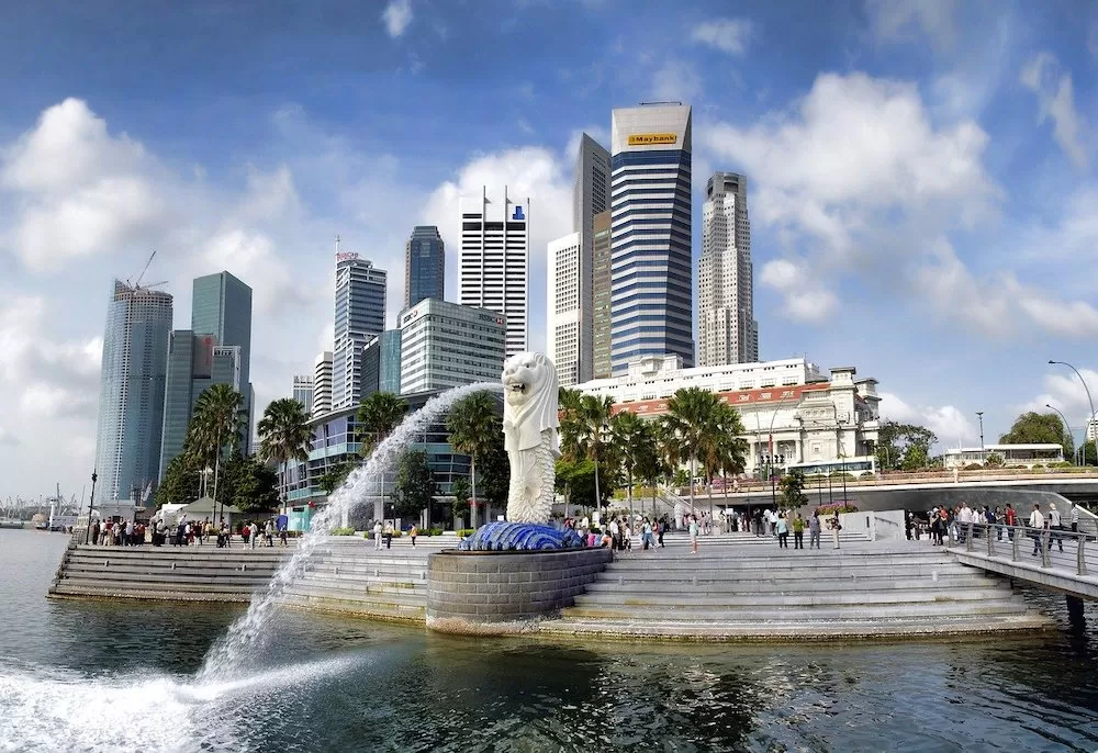 Moving to Singapore: Your Relocation Guide