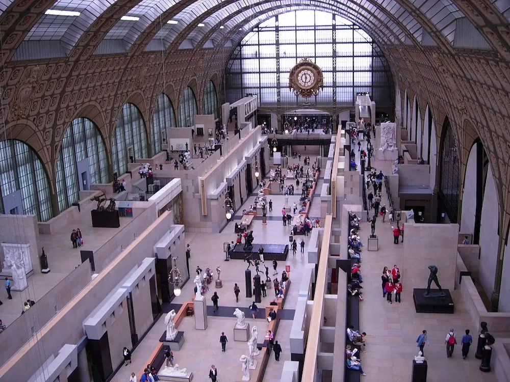 Take a Virtual Museum Tour in Paris