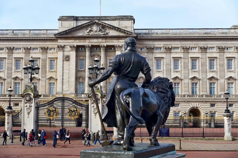 Take a Virtual Museum Tour of London