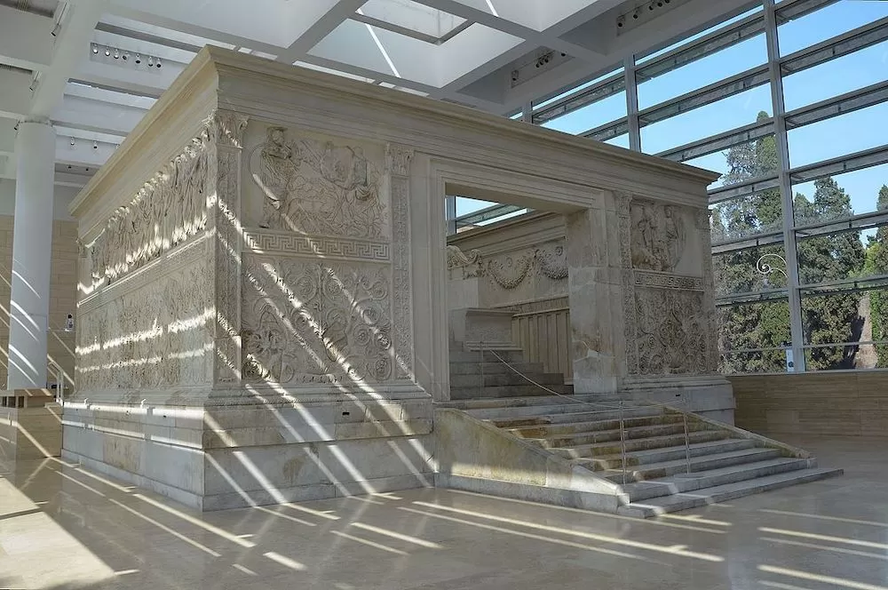 Take a Virtual Museum Tour of Rome
