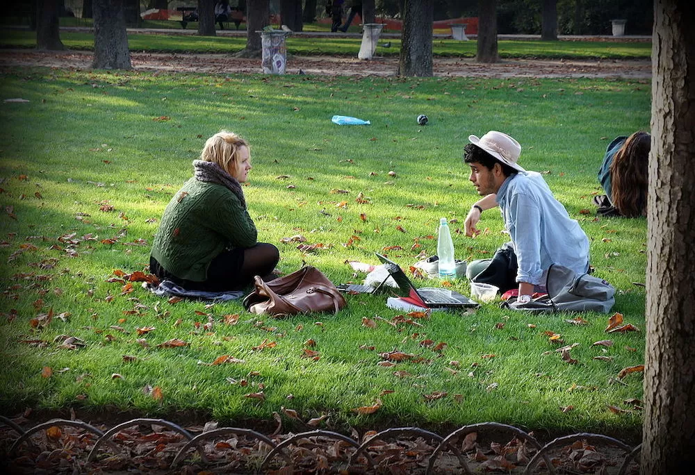 How To Enjoy Your Day in Paris