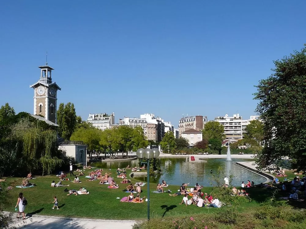 Paris' 15th Arrondissement: Why You Should Move Here