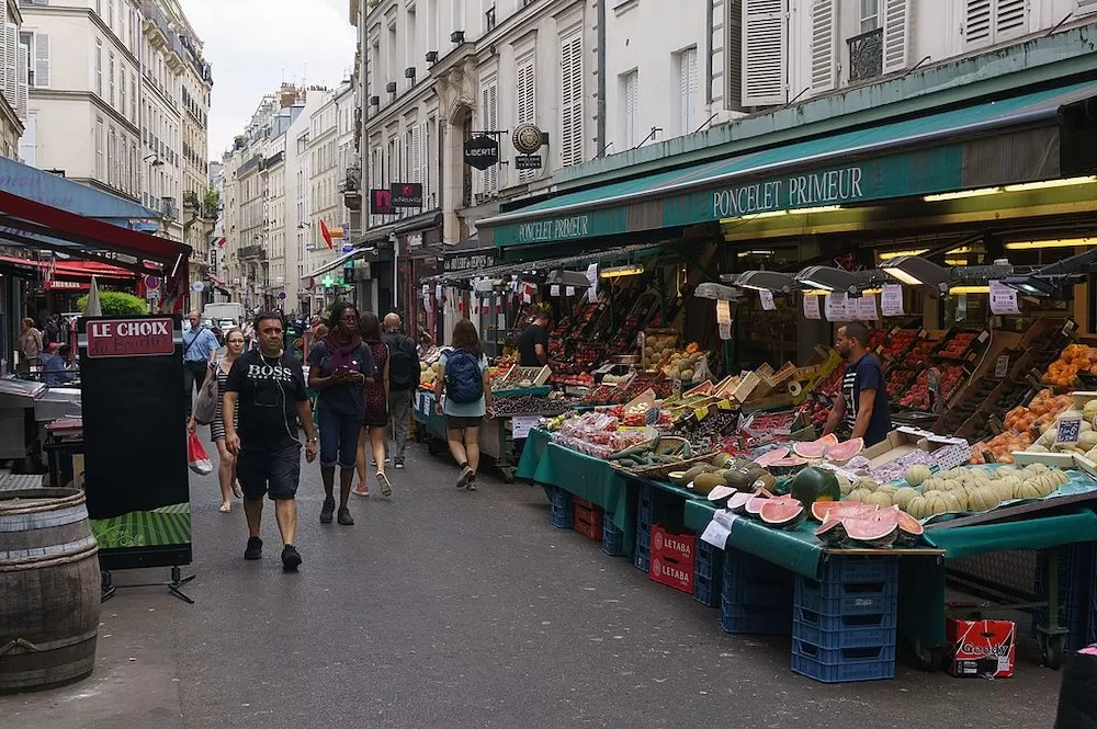 Paris' 17th Arrondissement: Why You Should Relocate Here
