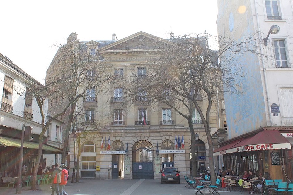 Living The Parisian Life in Faubourg SaintAntoine All Luxury Apartments