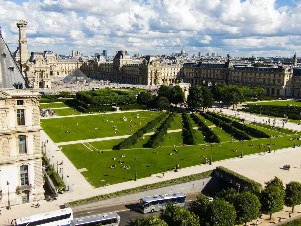 Exercising in Jardin des Tuileries: What You Can Do