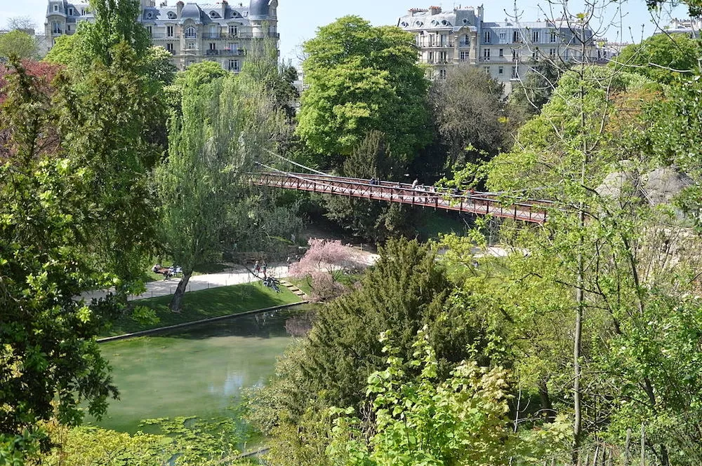 Paris' Best Parks to Walk Your Dog