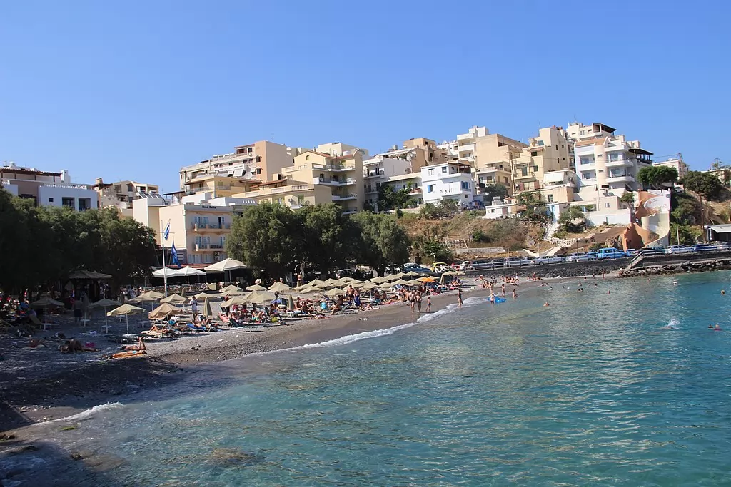 Ultimate Crete Guide by Neighborhood