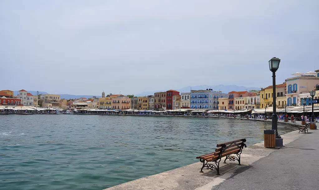 Ultimate Crete Guide by Neighborhood