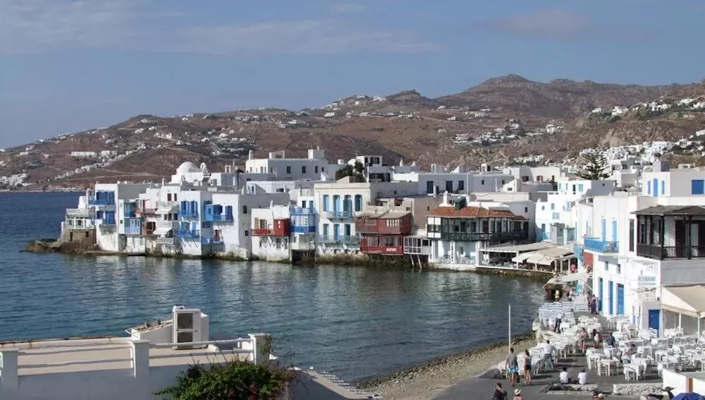 Ultimate Paros Guide by Neighborhood