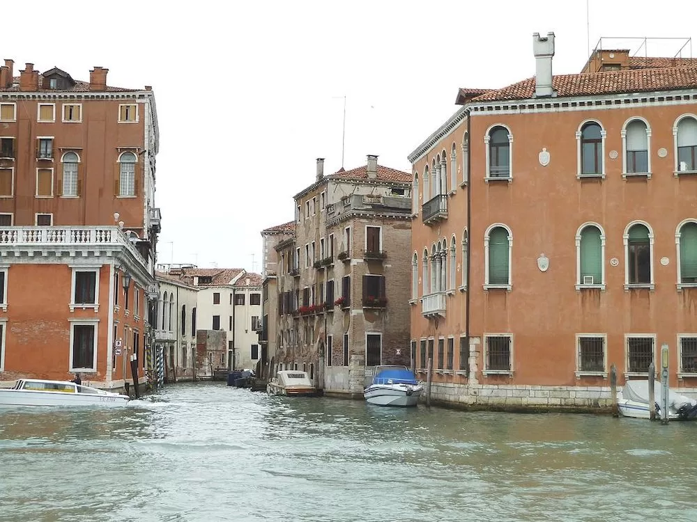 Ultimate Venice Guide by Neighborhood