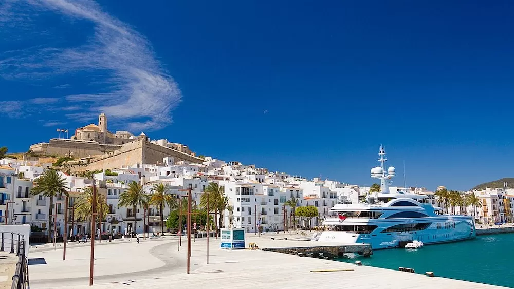 Ultimate Ibiza Guide by Neighborhood