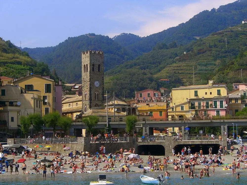 Ultimate Cinque Terre Guide by Neighborhood