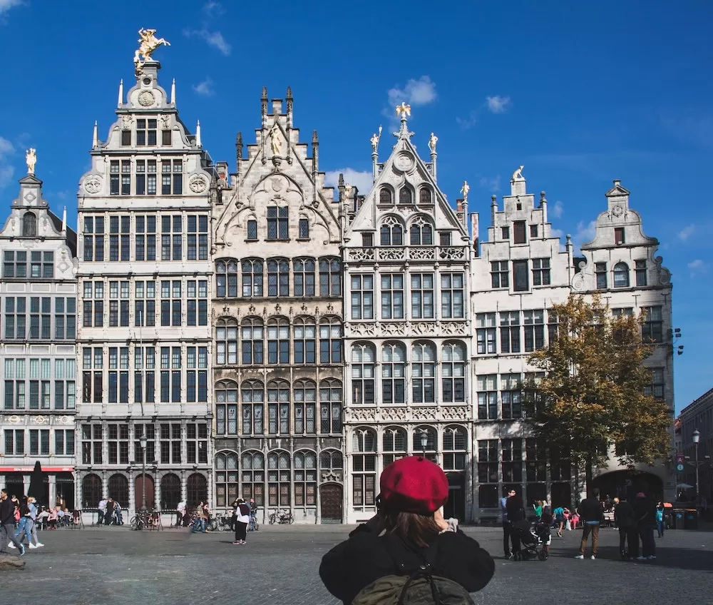 Ultimate Antwerp by Neighborhood