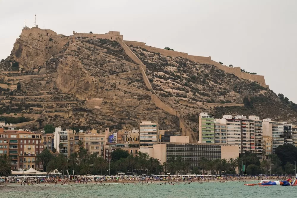 Ultimate Alicante Guide by Neighborhood