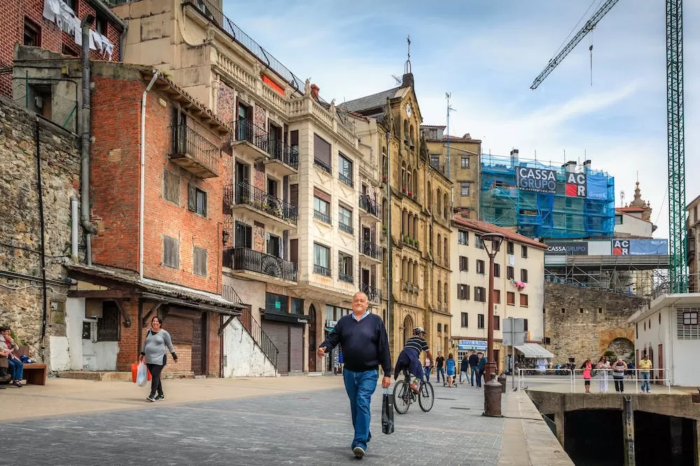 What To Know About San Sebastian's Public Transport