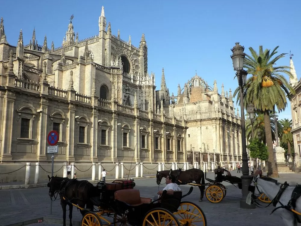 What To Know About Seville's Public Transport