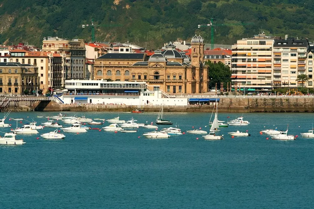 Moving to San Sebastian: Your Relocation Guide