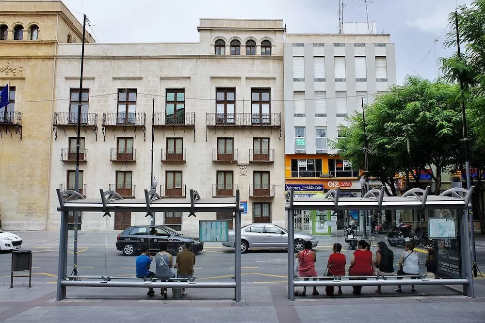 All About Alicante's Public Transport