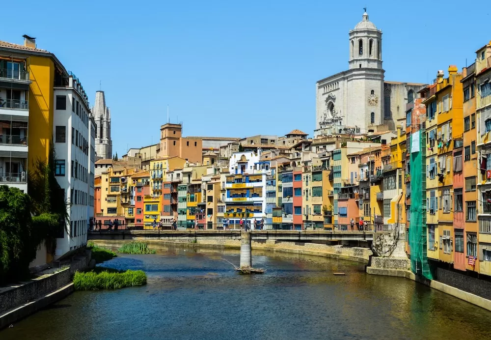 Moving to Girona: Your Relocation Guide