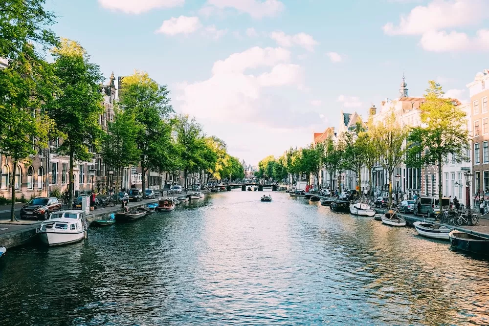 Why You Would Enjoy Springtime In Amsterdam
