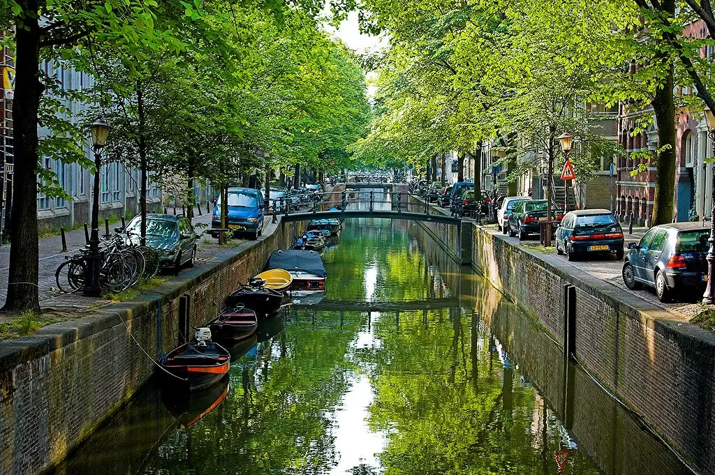 Why You Would Enjoy Springtime In Amsterdam