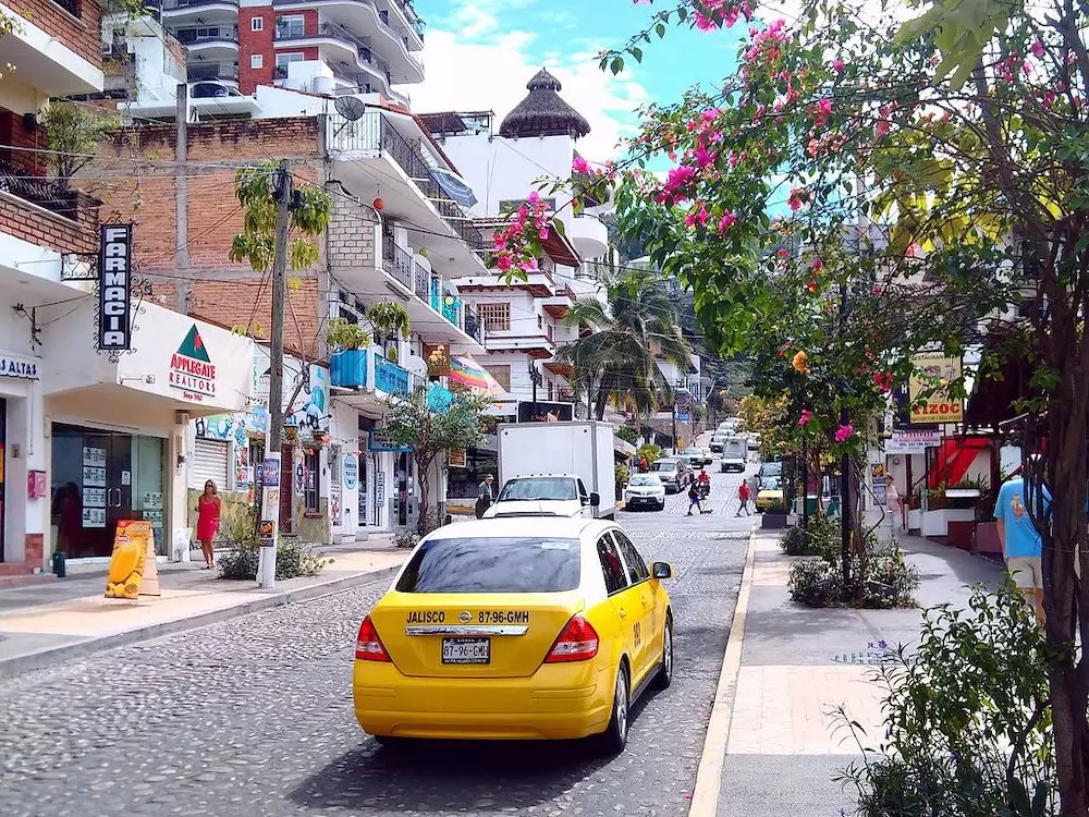 Understanding Puerto Vallarta's Public Transport