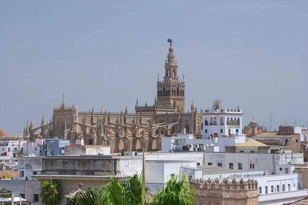 Moving to Seville: Your Relocation Guide