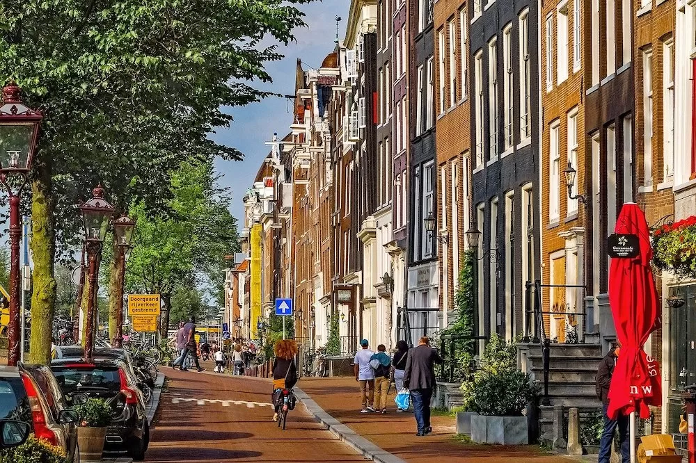 Where To Ride Your Bike in Amsterdam