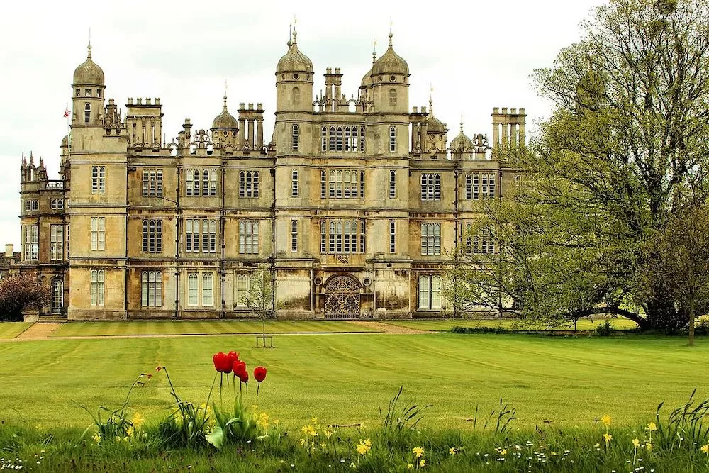 The Most Beautiful UK Mansions That Can Rival 'Downton Abbey'