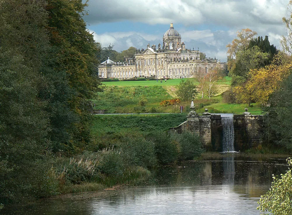 The Most Beautiful UK Mansions That Can Rival 'Downton Abbey'