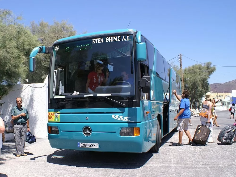 Santorini's Public Transport: What To Know