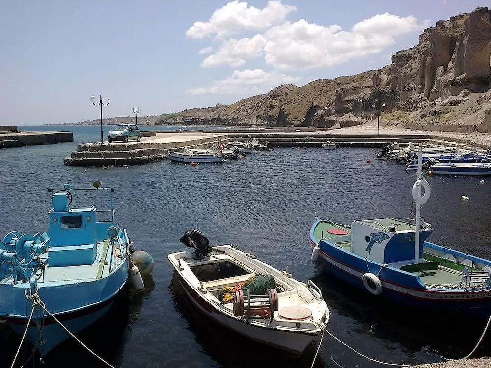 Santorini’s Top Five Most Beautiful Coasts