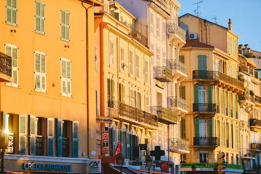 Moving to Cannes: Your Relocation Guide