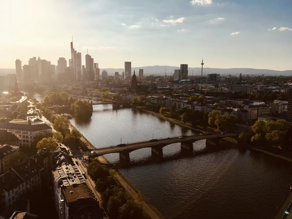 Moving to Frankfurt: Your Relocation Guide