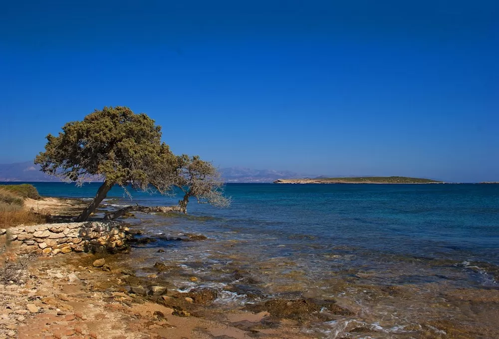 The Top Five Most Romantic Spots in Paros