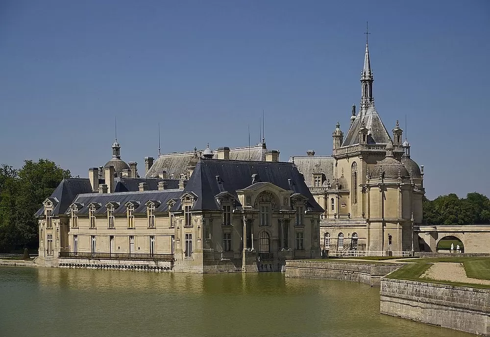 The Most Beautiful Châteaus Just Outside of Paris