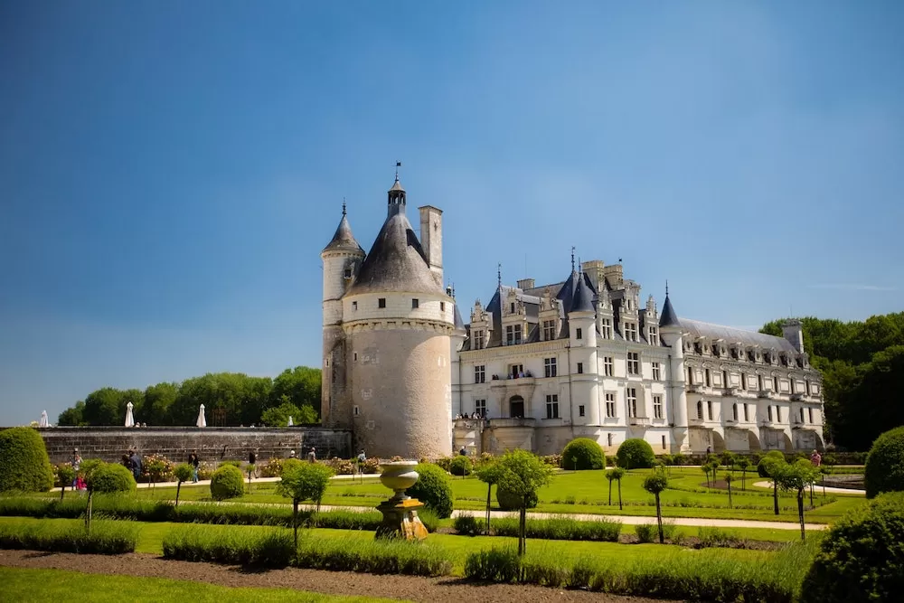 The Most Beautiful Châteaus Just Outside of Paris