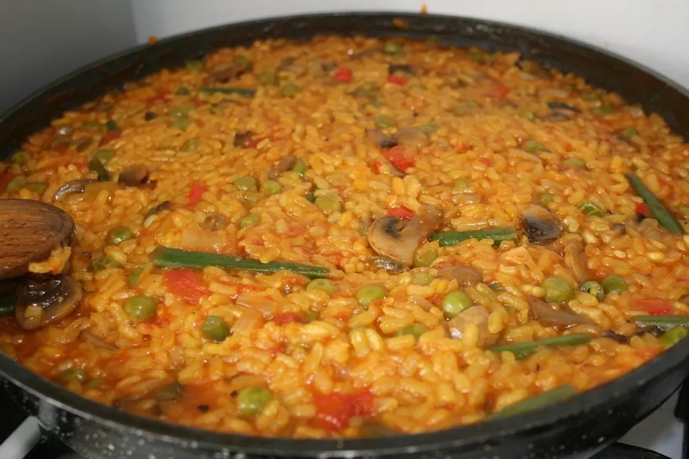 The Top Five Kinds of Spanish Paella to Make at Home