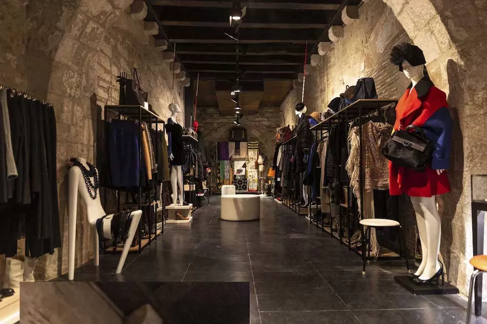 The Chicest Vintage Clothing Stores in Barcelona