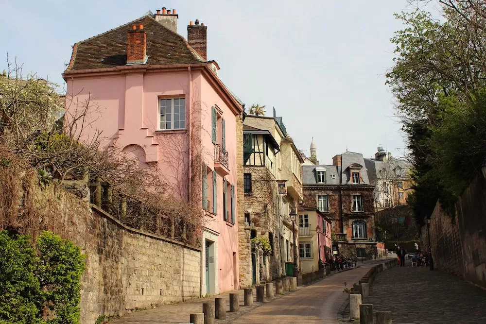 Montmartre's Famous Instagram-Worthy Spots