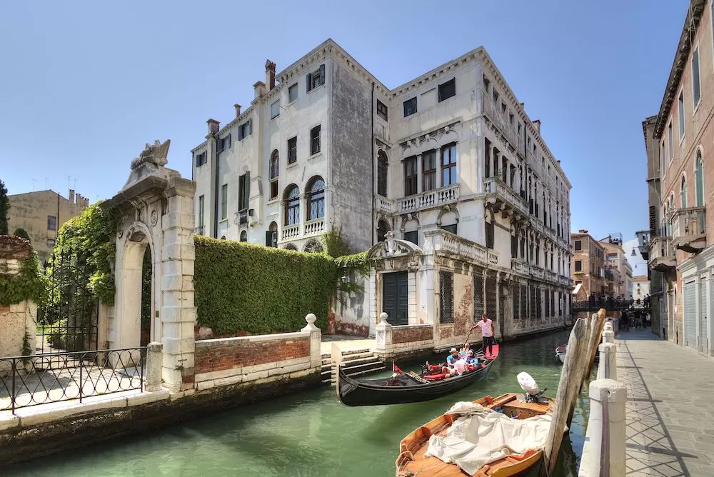 Our Five Most Charming Luxury Homes in Venice With a Canal View