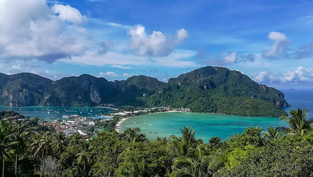 Moving to Phuket: Your Relocation Guide