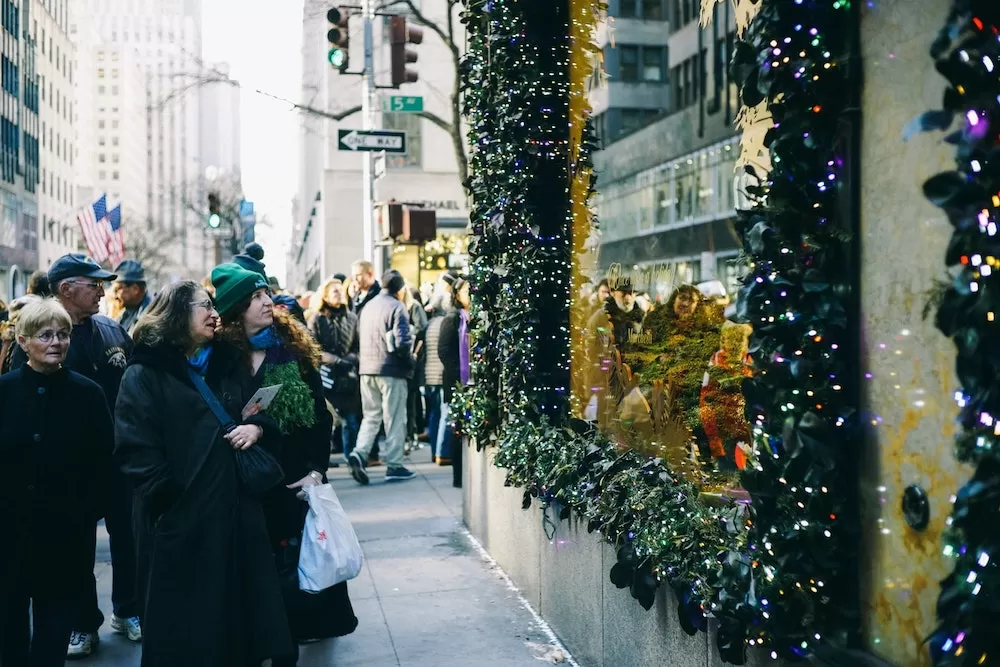 Iconic Christmas Sights You Have To See in New York City